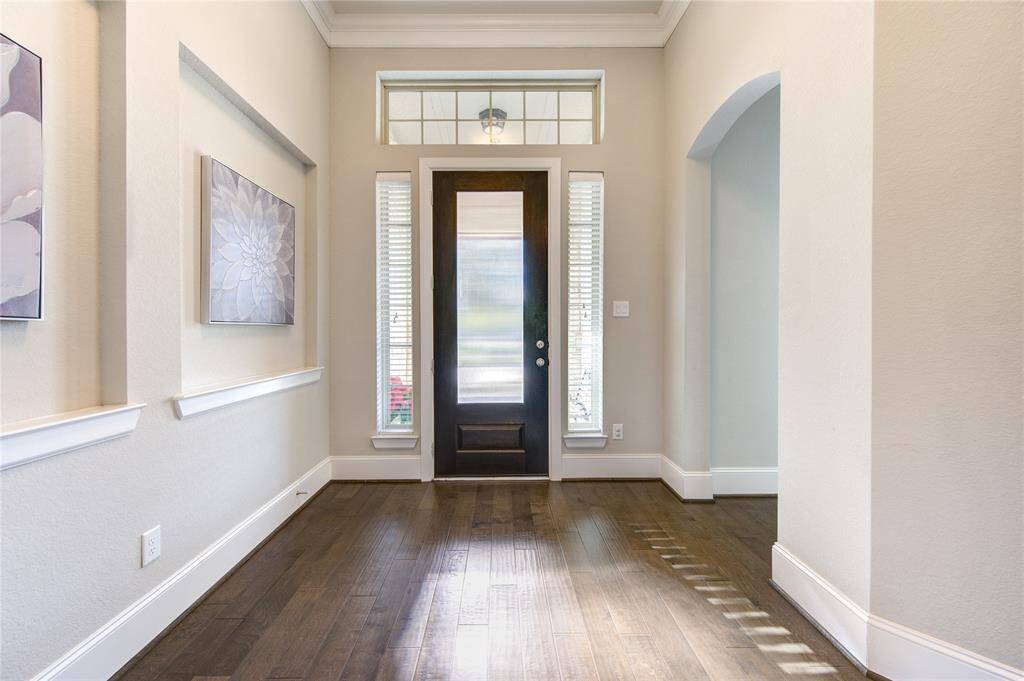 Entrance with space to hang any art you make like