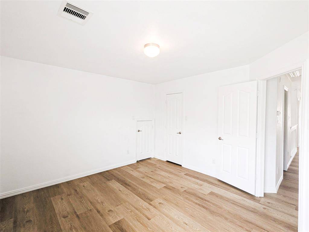 Good size secondary bedrooms
