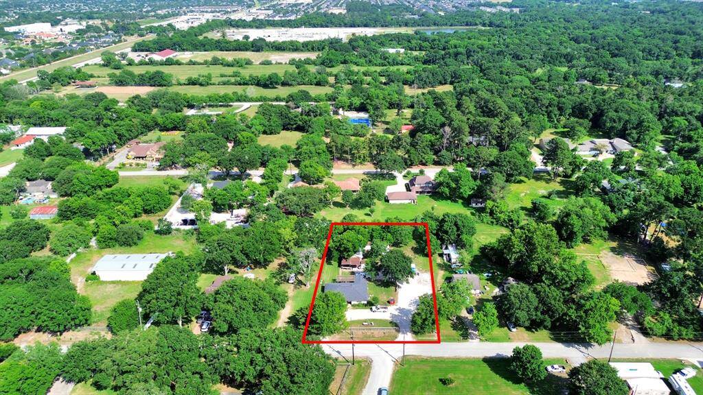 Welcome to 25203 Lakeview Road, conveniently located just south of I-10 off Westheimer Parkway. This one acre lot is not in an HOA and can be used for both residential or commercial. It is currently the home to a local plumbing company. Roof replaced 2019, repiped with Pex 2021, Tankless Water Heater 2020, lift station installed 2025.