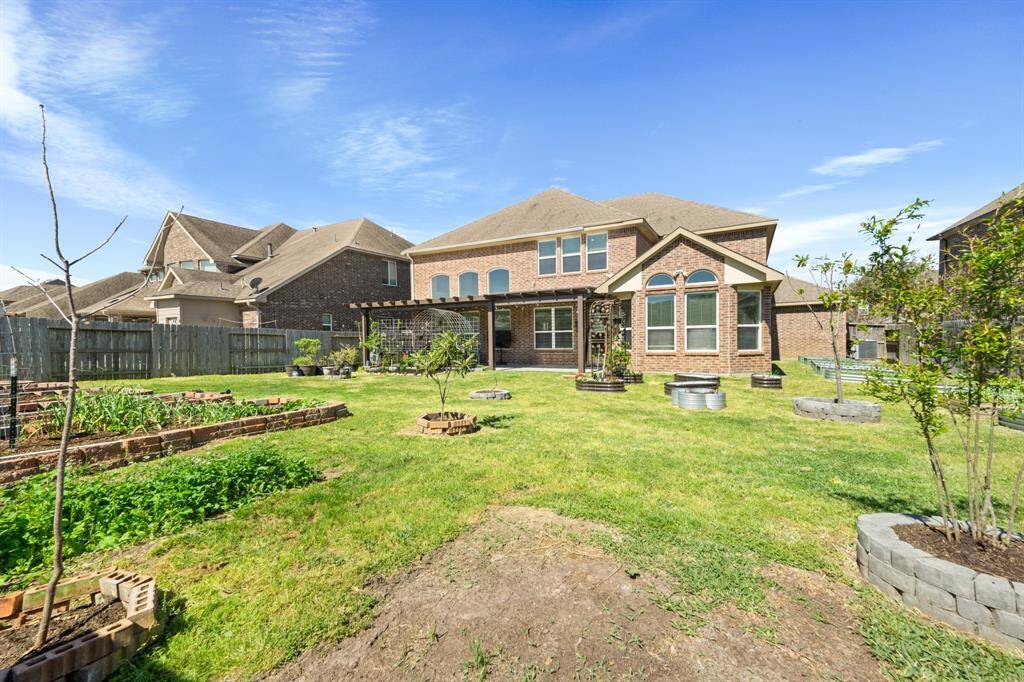 Property Image 38