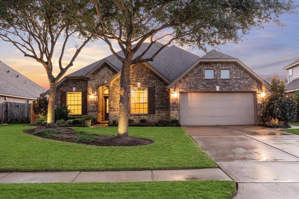 Welcome to 2722 Pepper Landing Lane