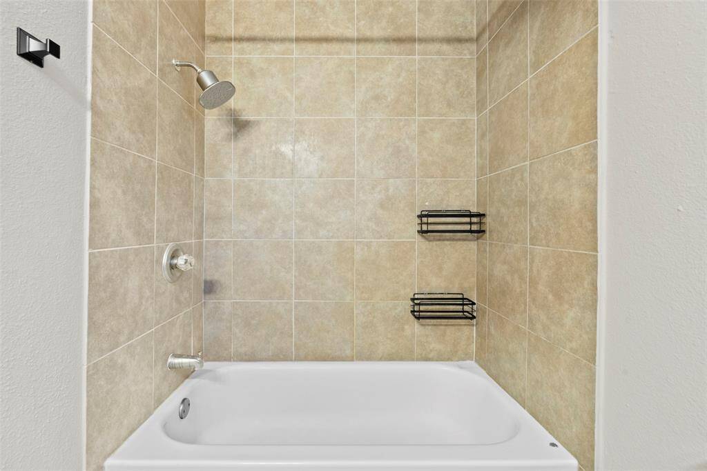 Updated Tub/Shower Combo