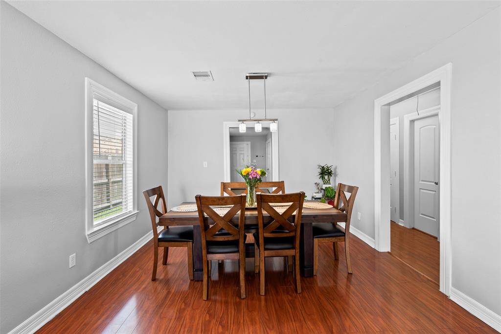 Dining/ Living Combo