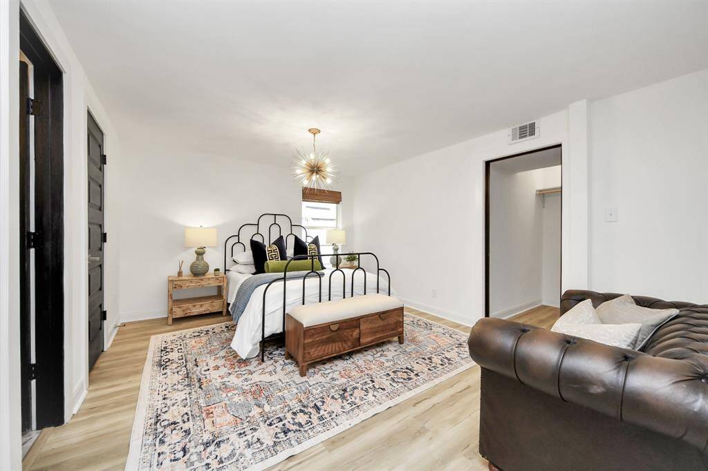 Step into the sanctuary of theprimary bedroom.