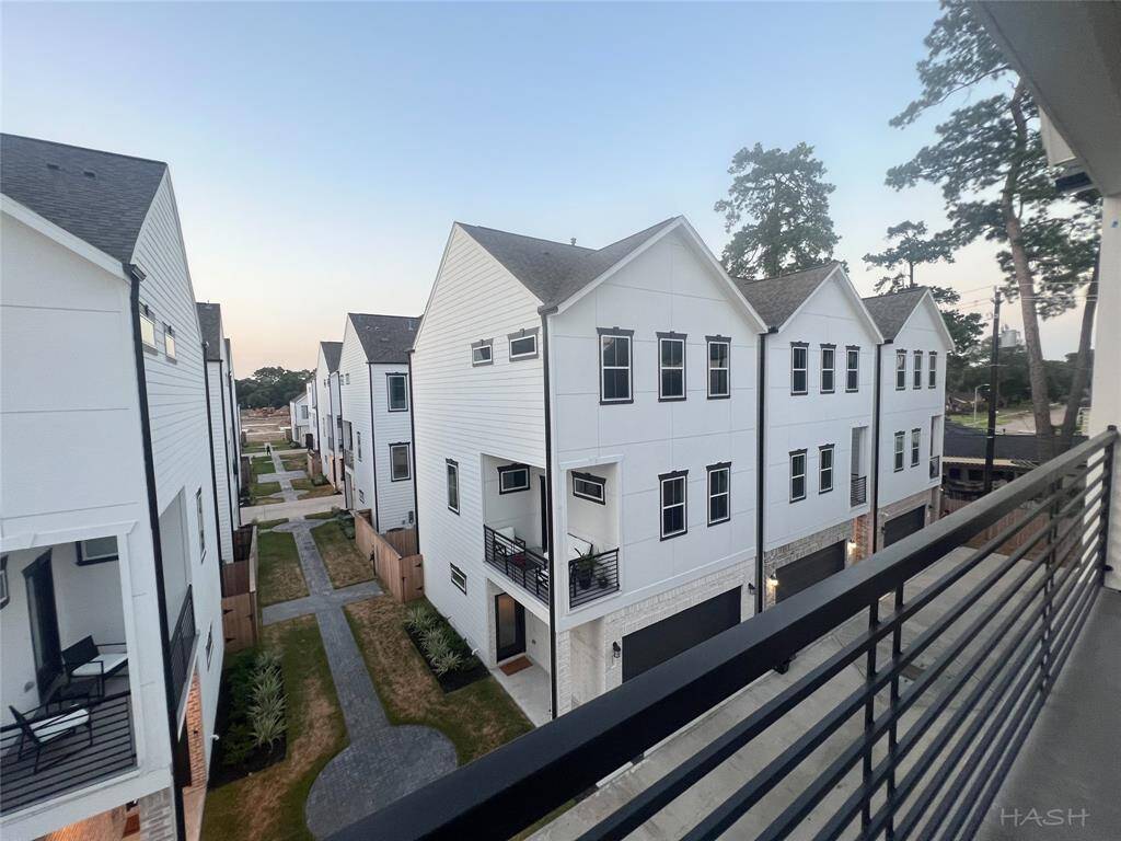 picture was taken before fountain area was constructed. from the balcony is a clear view to the other side of the development.