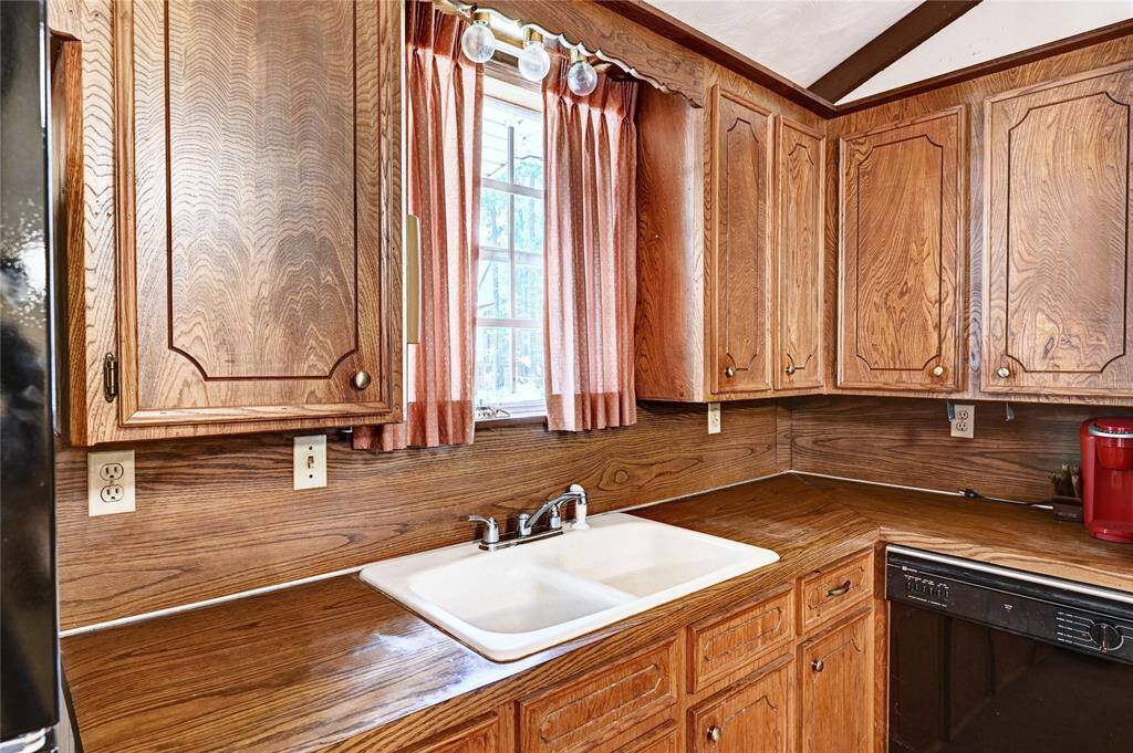 Ample storage space in the kitchen
