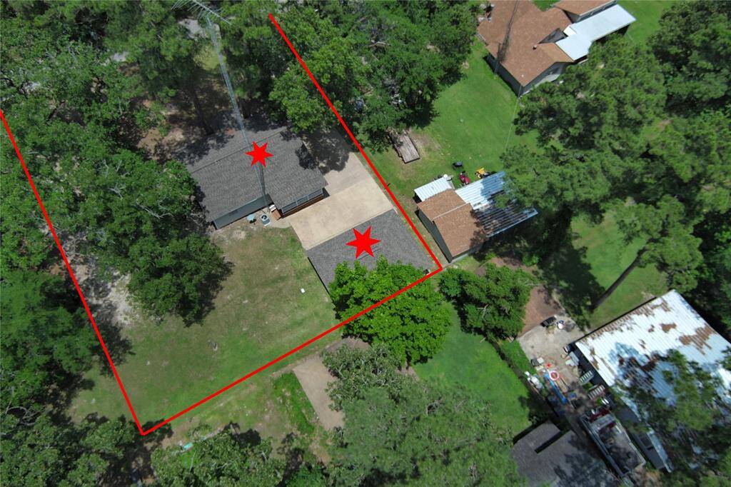 Layout of the property. 2 Lots!