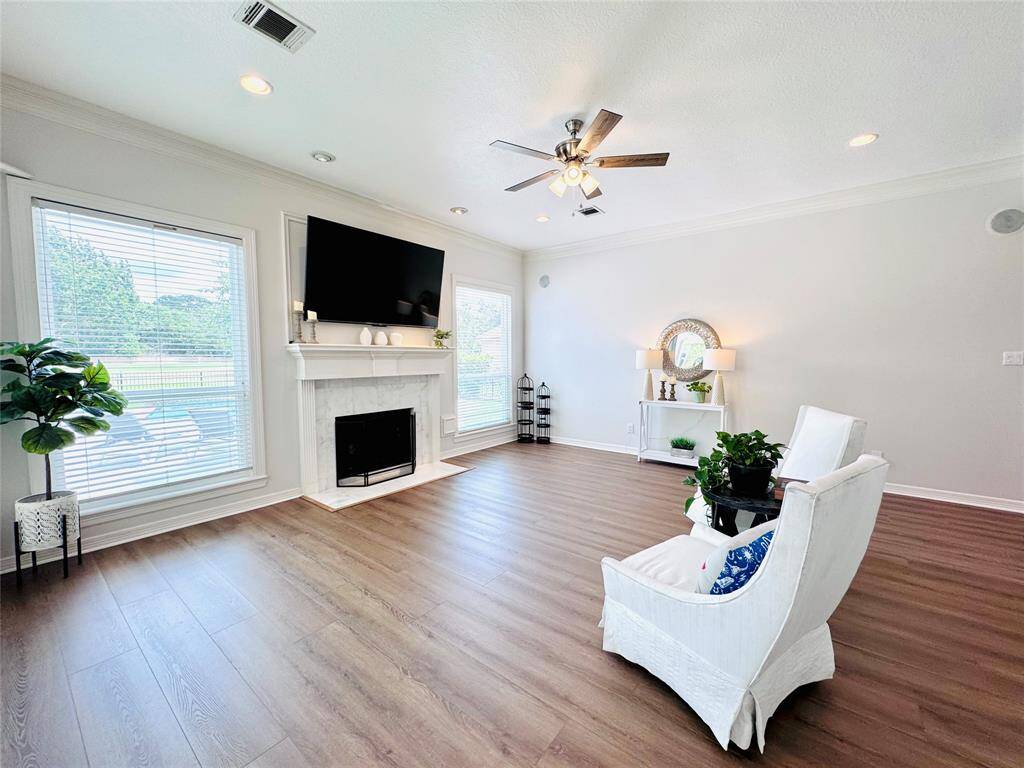 There is plenty of space in here to relax and host your guests!