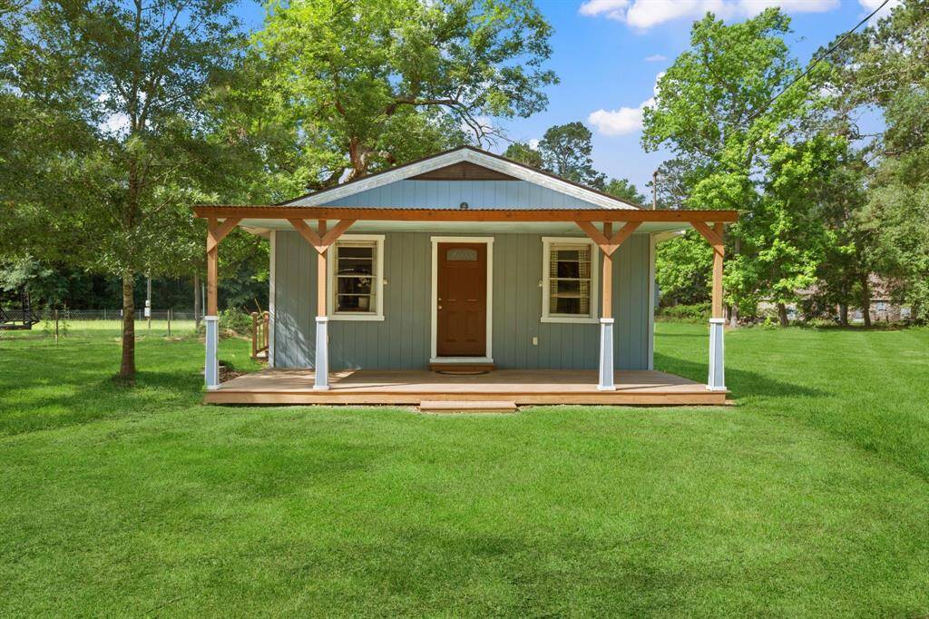 This jewel sits on 1.89 ac, has 2 bedrooms, 1 bathroom, living room, kitchen, breakfast is all one space, and a utility room.  Enjoy the porch any time of the day! This house is completely remodeled and is energy efficient and ready for move in.