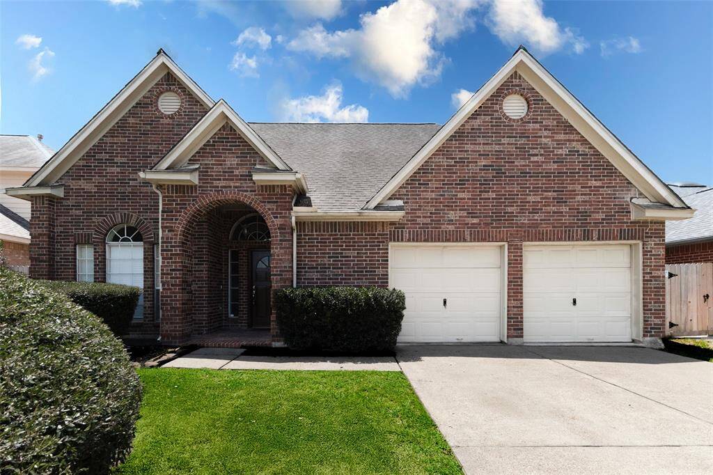 Welcome to 17935 Western Pass Lane! This charming home features 4 spacious bedrooms, 2.5 bathrooms, and a 2-car attached garage, offering both comfort and functionality for modern living.