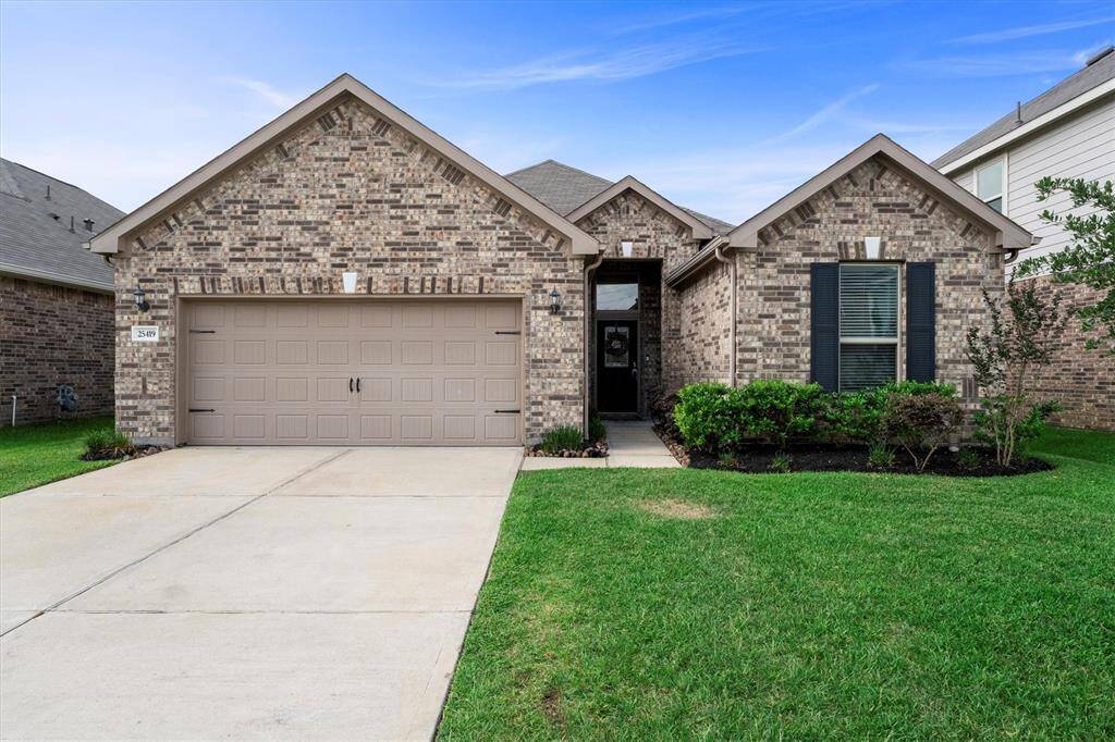 25419 Whitehaven Gate Street, Katy, Texas 77493
