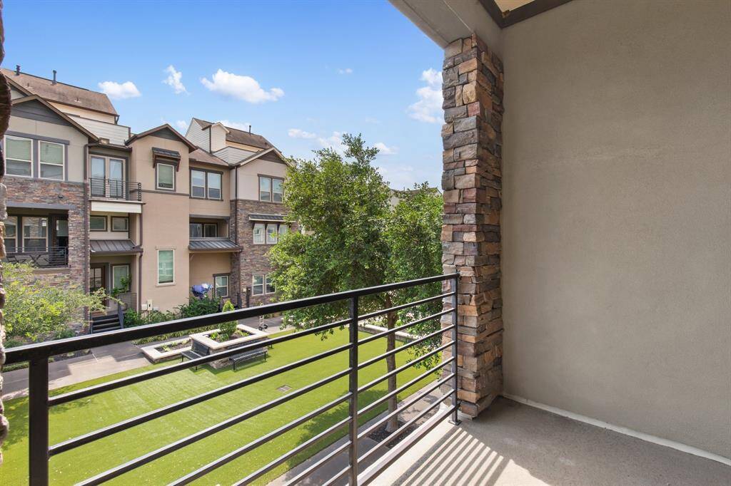 Balcony off living room