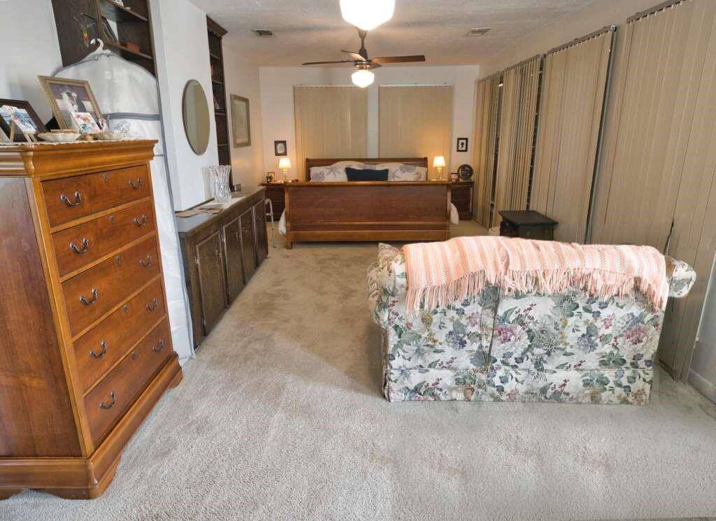 12 x 28 Bedroom