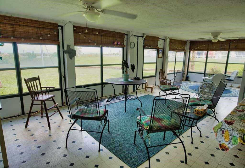 30 x 30 Sunroom Downstairs