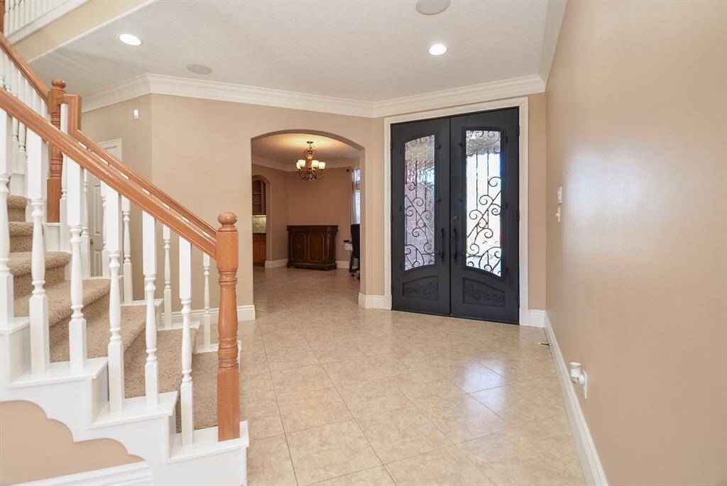 Open Foyer