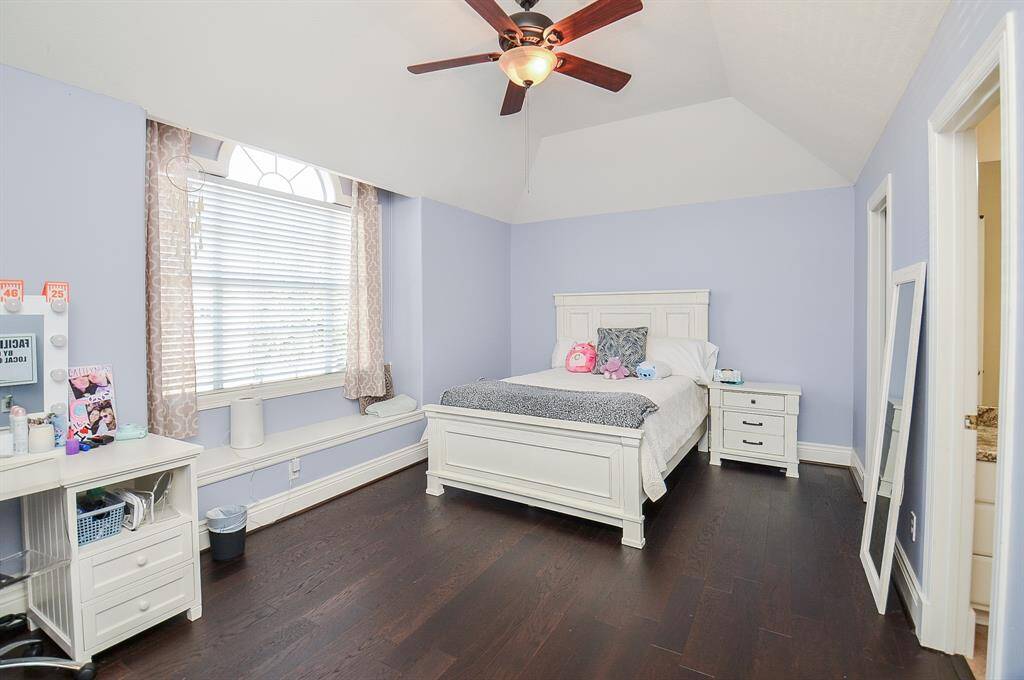 three of three secondary bedrooms