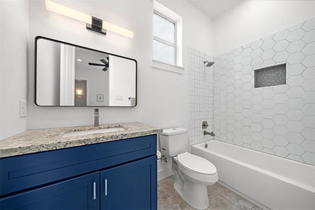 3rd Floor: Guest Bedroom Suite