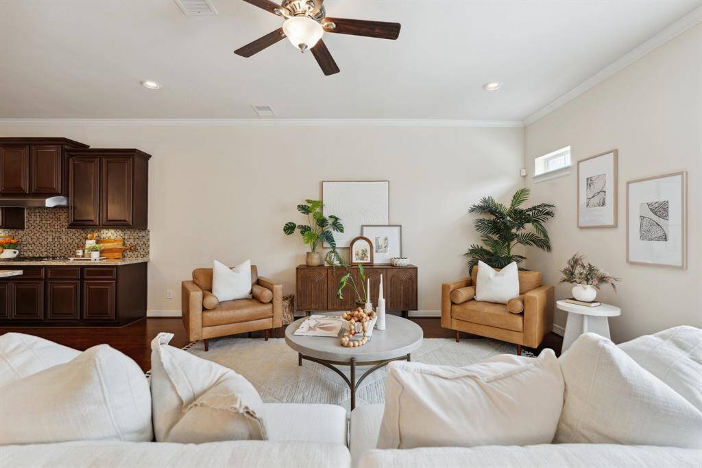 With its open layout and abundant natural light, the living area is perfect for relaxing with family or hosting friends.