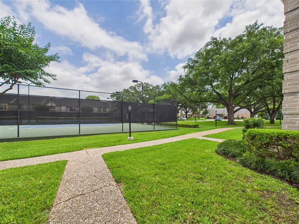 Unit Overlooks the Tennis Courts