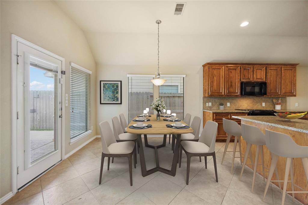 Breakfast area- virtually staged