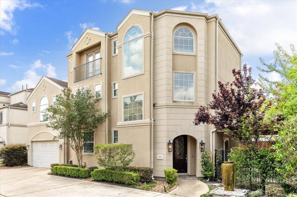 The home is located in a quiet enlcave of just seven homes.