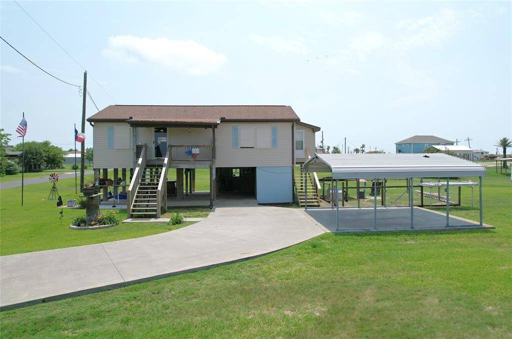 Oversized lots with detached carport