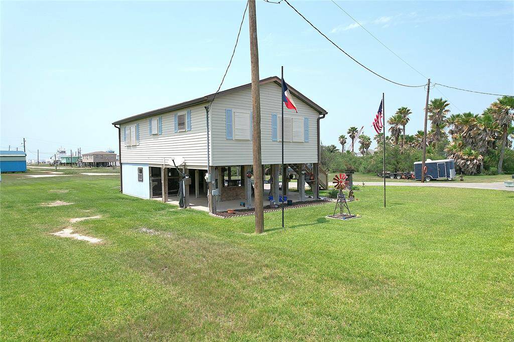 Plenty of space for a pool, trampoline, or swing set for the kids!  Perfect for planting trees or a garden!