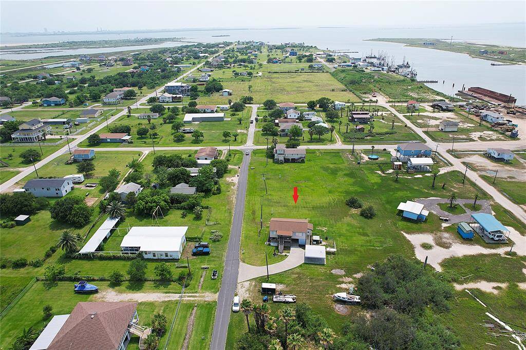 Just 1 block from the intercoastal