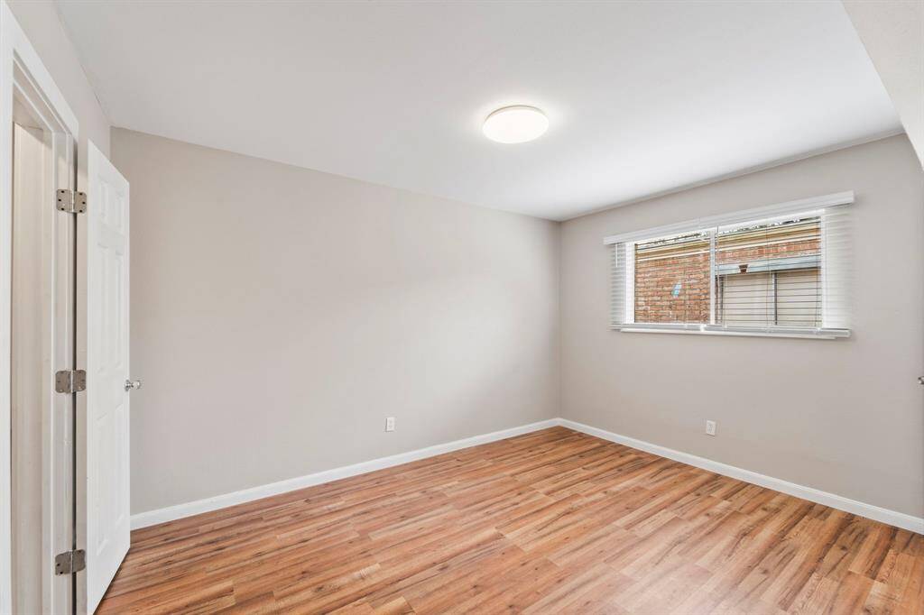 The other bedroom.