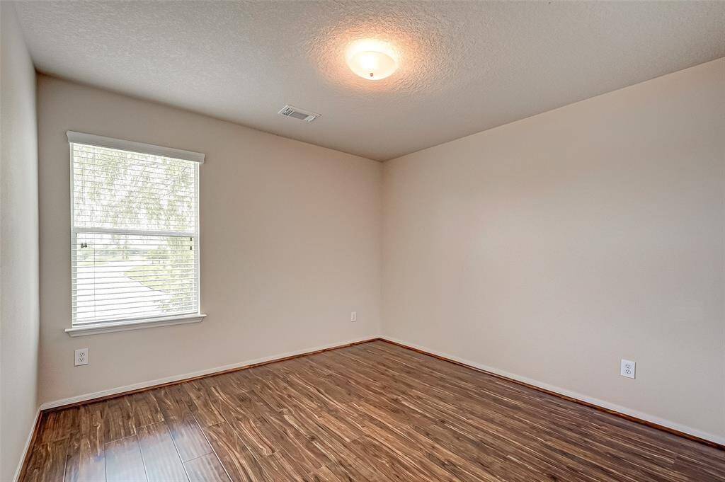 Upstairs room1