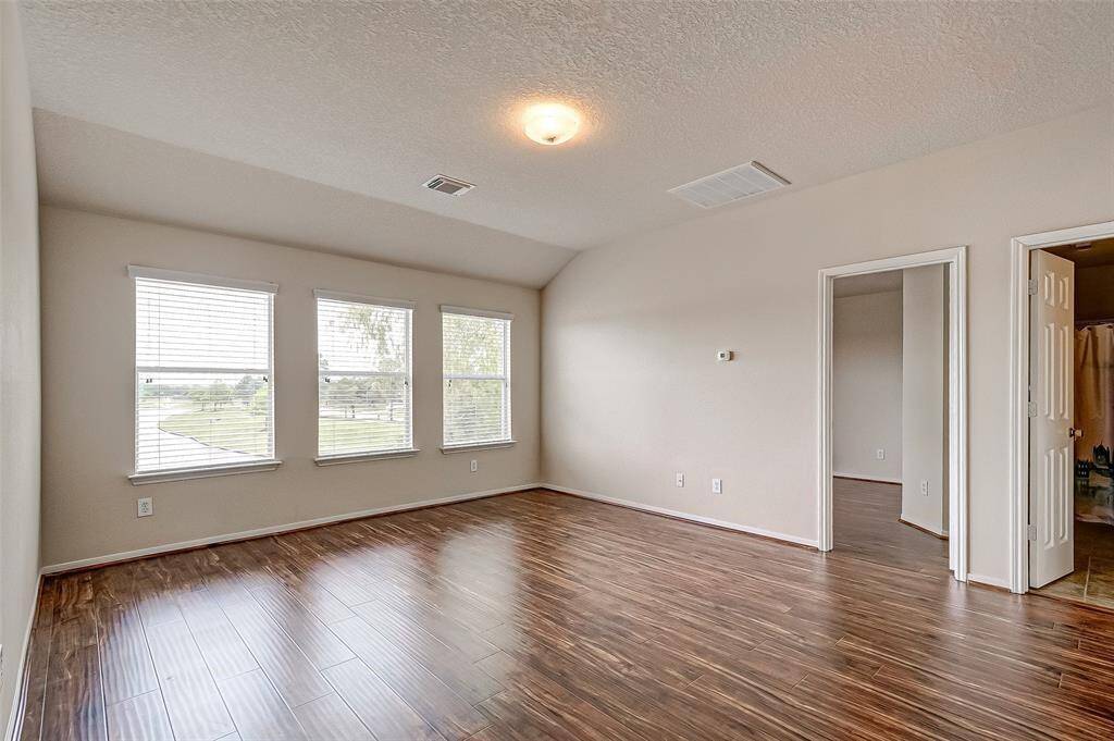 Game room upstairs