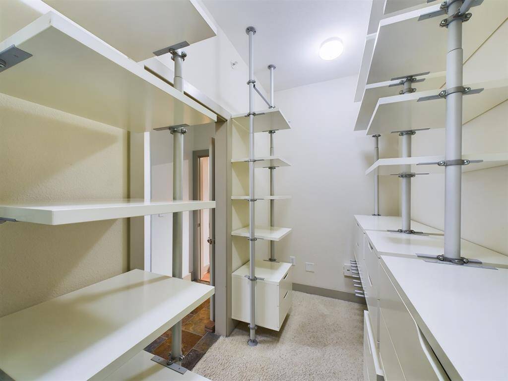 Ample Shelving