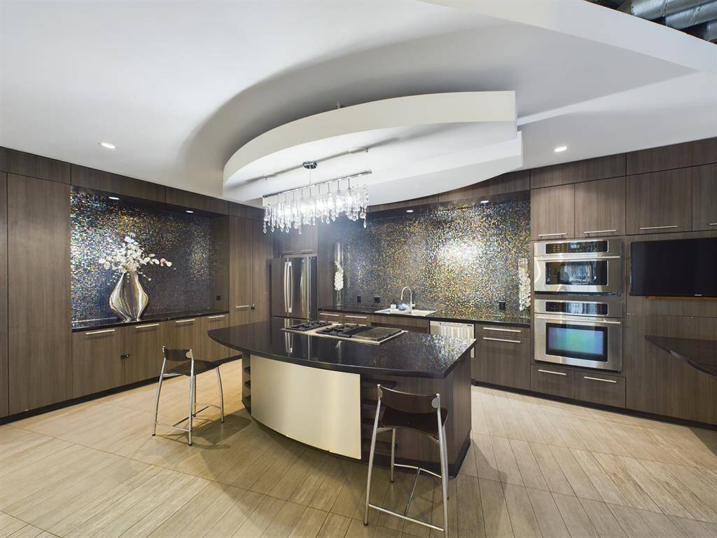 Clubhouse with Full Kitchen