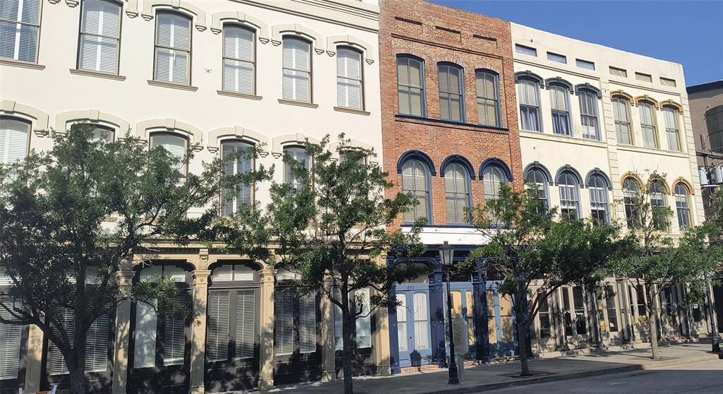 217 Tremont/23rd ST