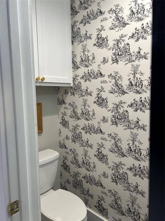 Floor 1 Powder Bath