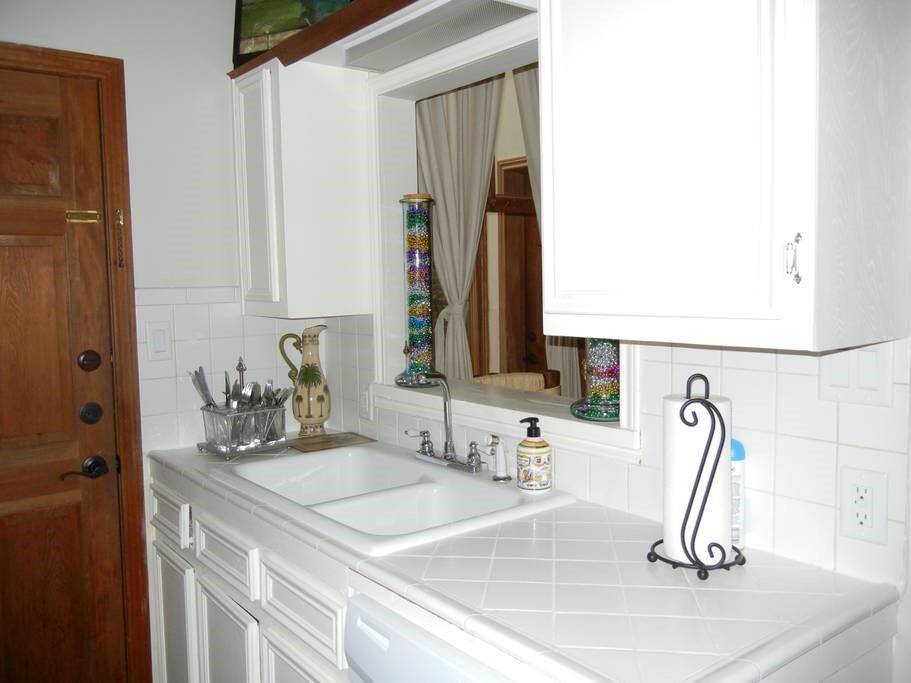 Floor 3 Kitchen