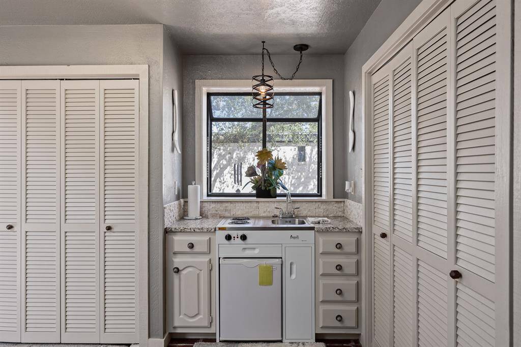 Kitchen area.