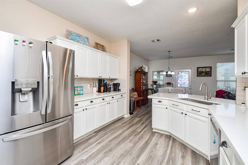 Another view of the kitchen