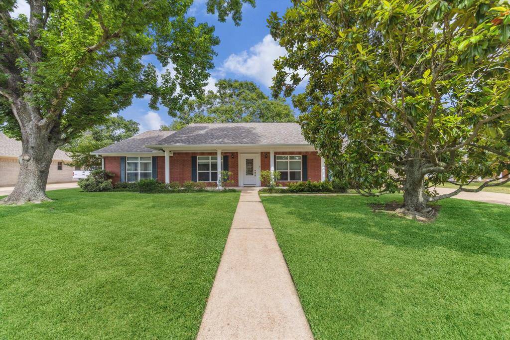 Beautiful curb appeal