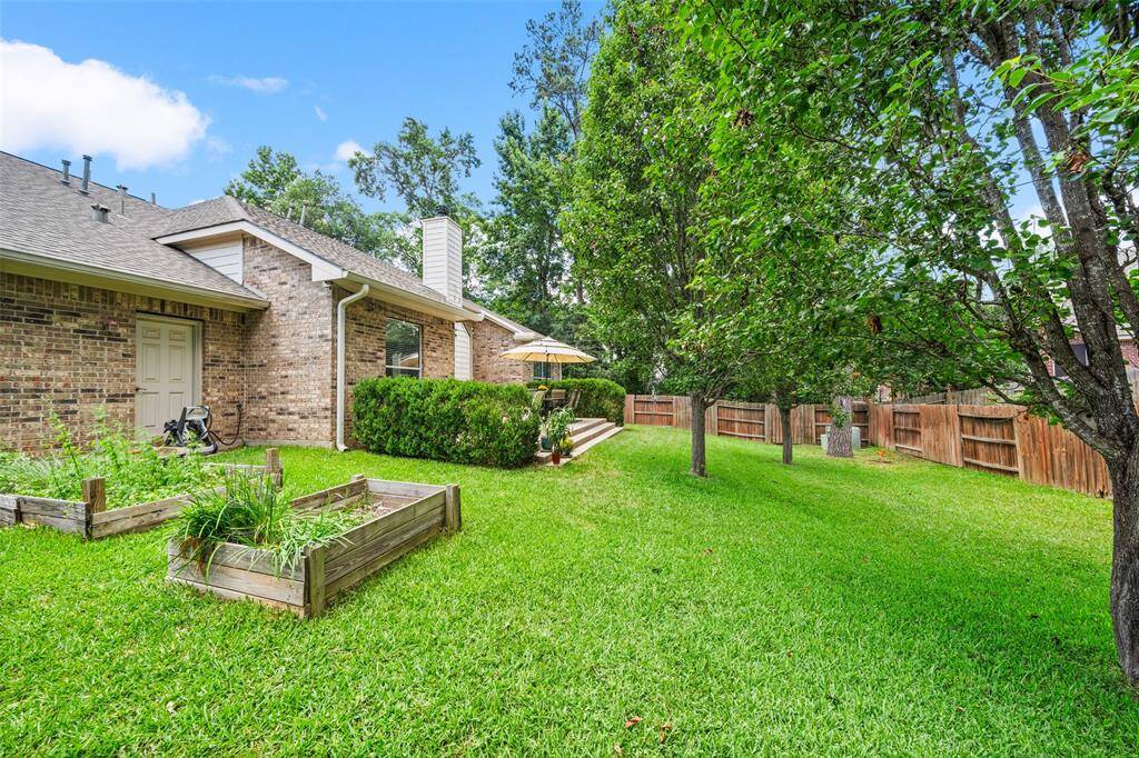 Notice the door leading out from garage into backyard for convenience