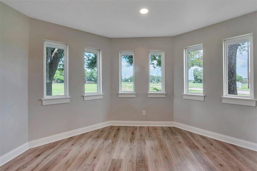 Breakfast room with 6 windows that offer great views!