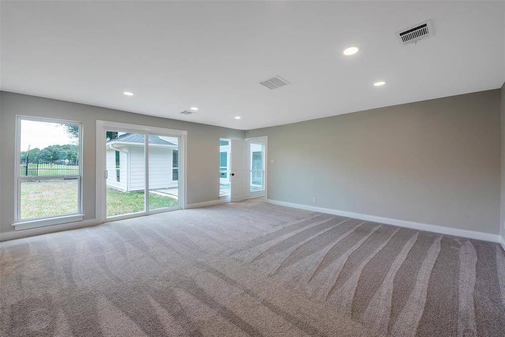 Another look at the primary bedroom. Recent carpet is Stainmaster Pet Protect - 2024.