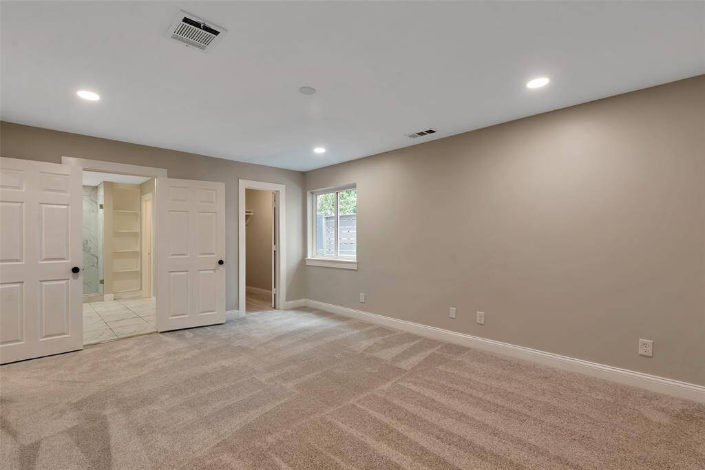 2nd Bedroom - another view.