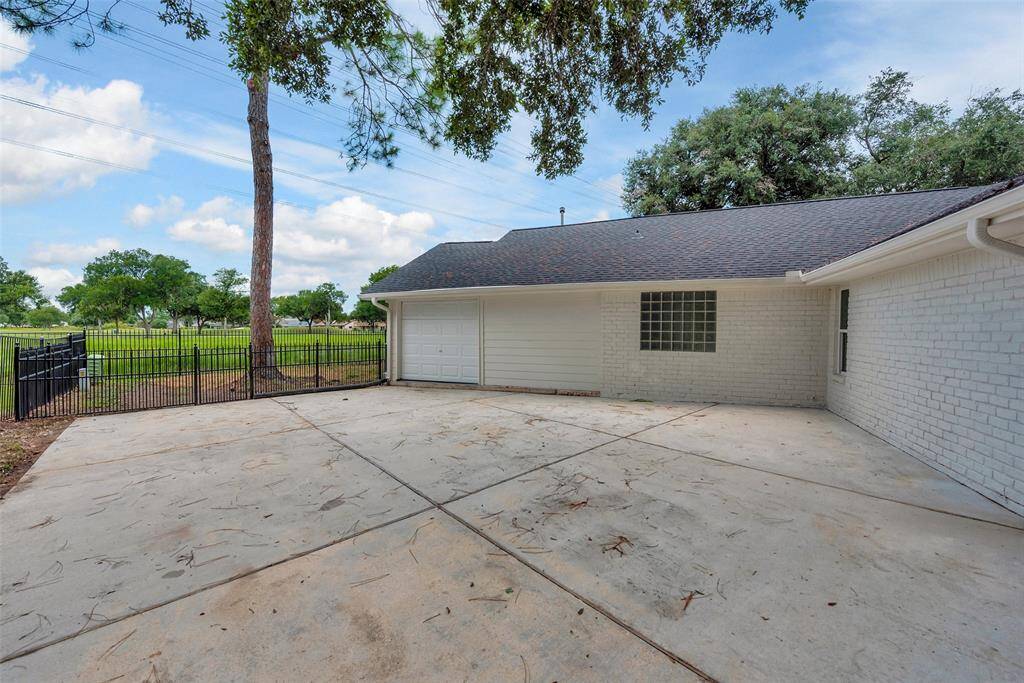 1 car garage and plenty of exterior parking space.