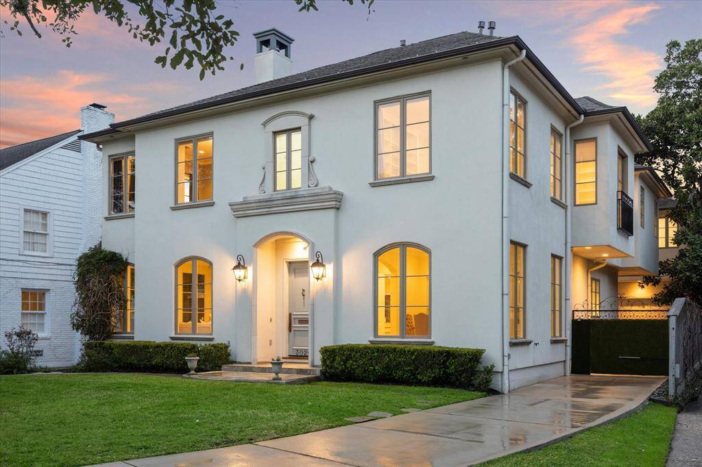 Come see this beautiful home!
