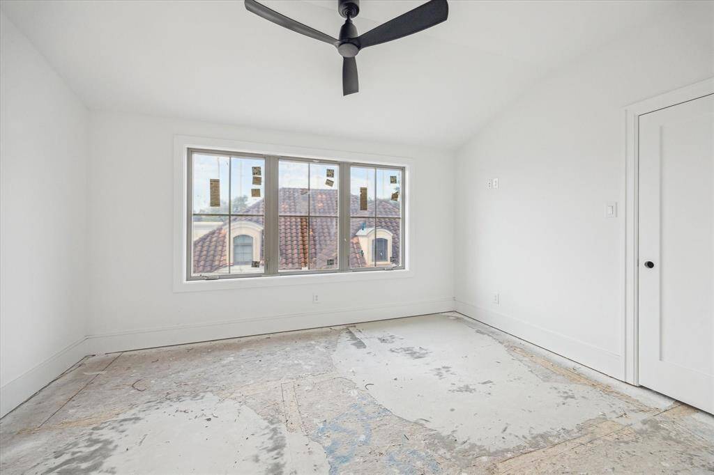 4th bedroom or additional flex room also on the third floor.