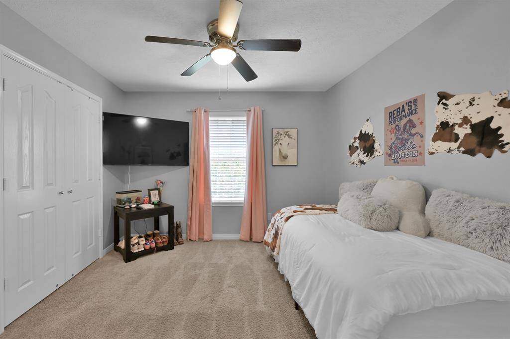 2nd bedroom with ensuite.