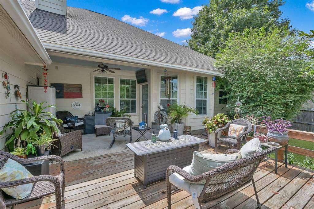 Back patio & deck.
