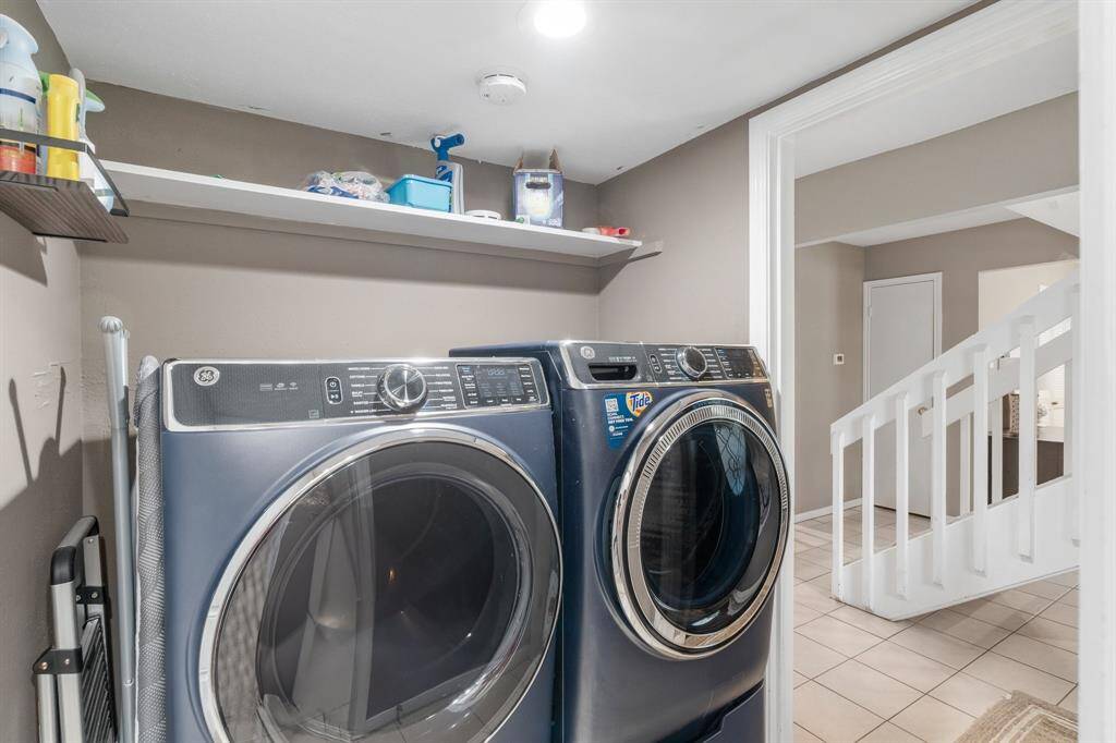 Great utility room.