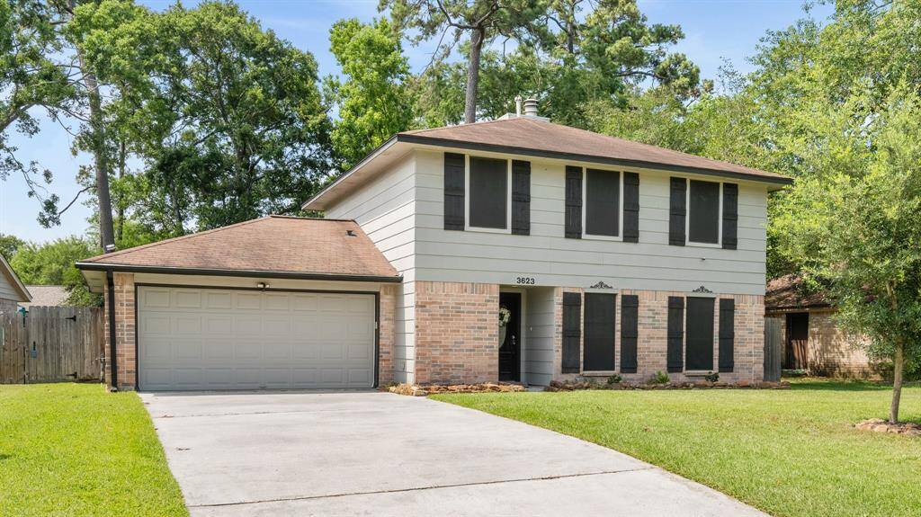 Wonderful two-story house in Atascocita.  Forest, located Humble, Texas.